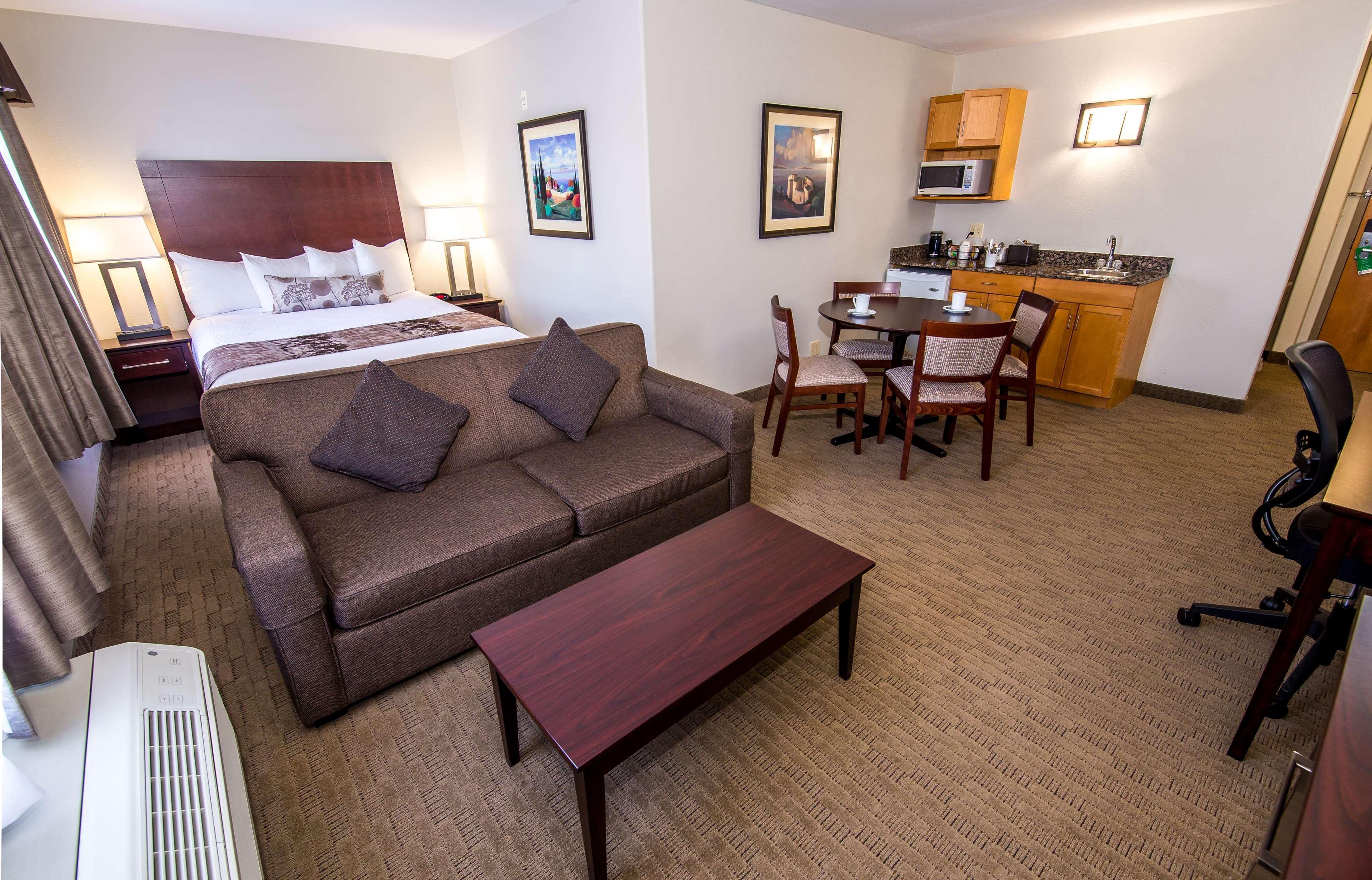 Best Western Plus Pembina Inn&Suites Winnipeg Exterior foto