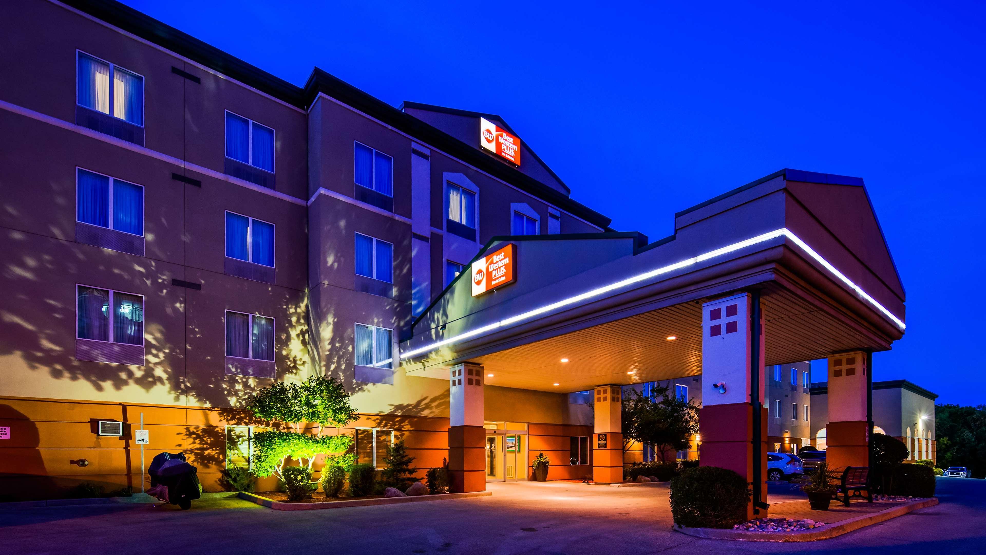 Best Western Plus Pembina Inn&Suites Winnipeg Exterior foto