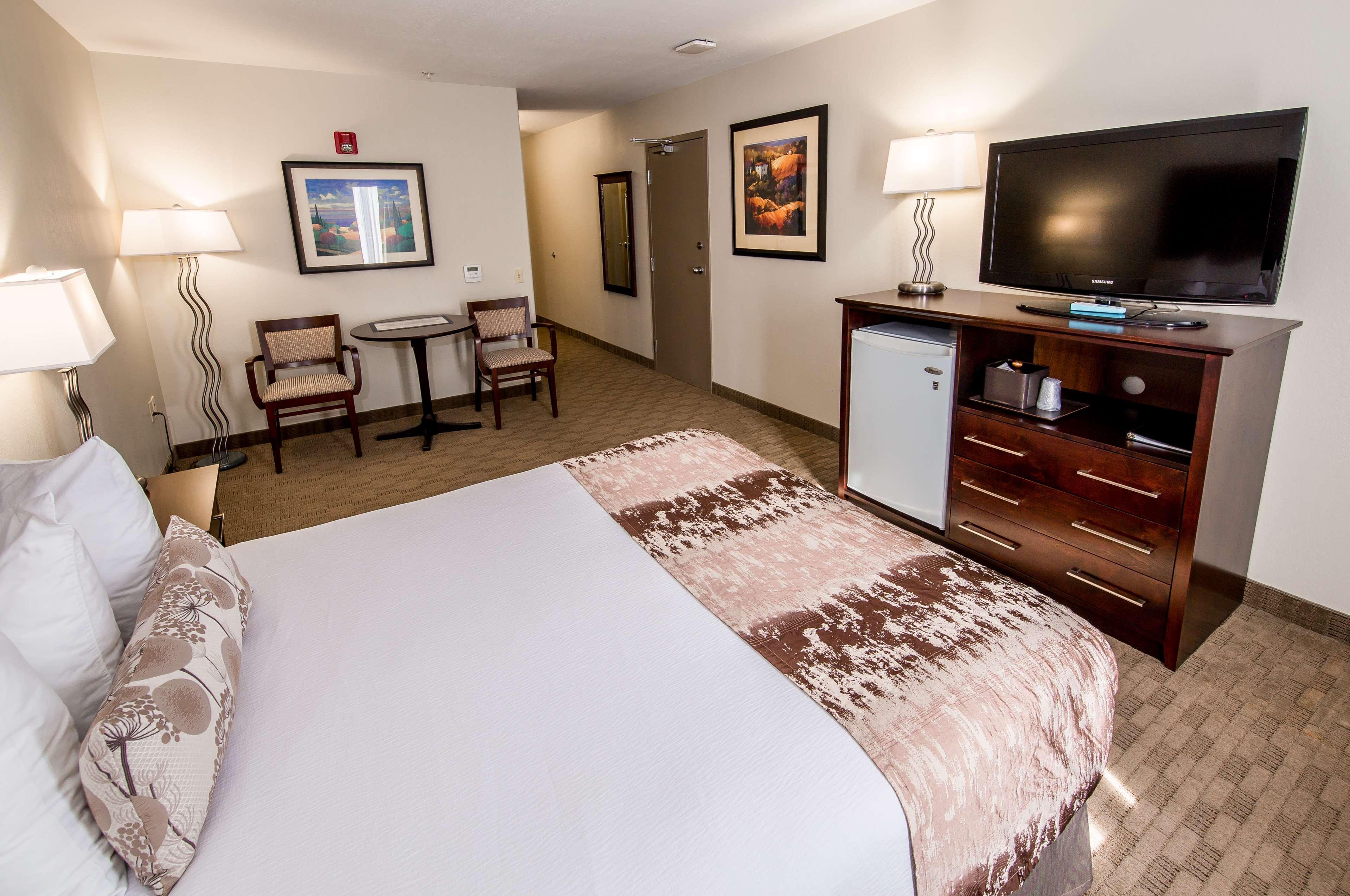 Best Western Plus Pembina Inn&Suites Winnipeg Exterior foto