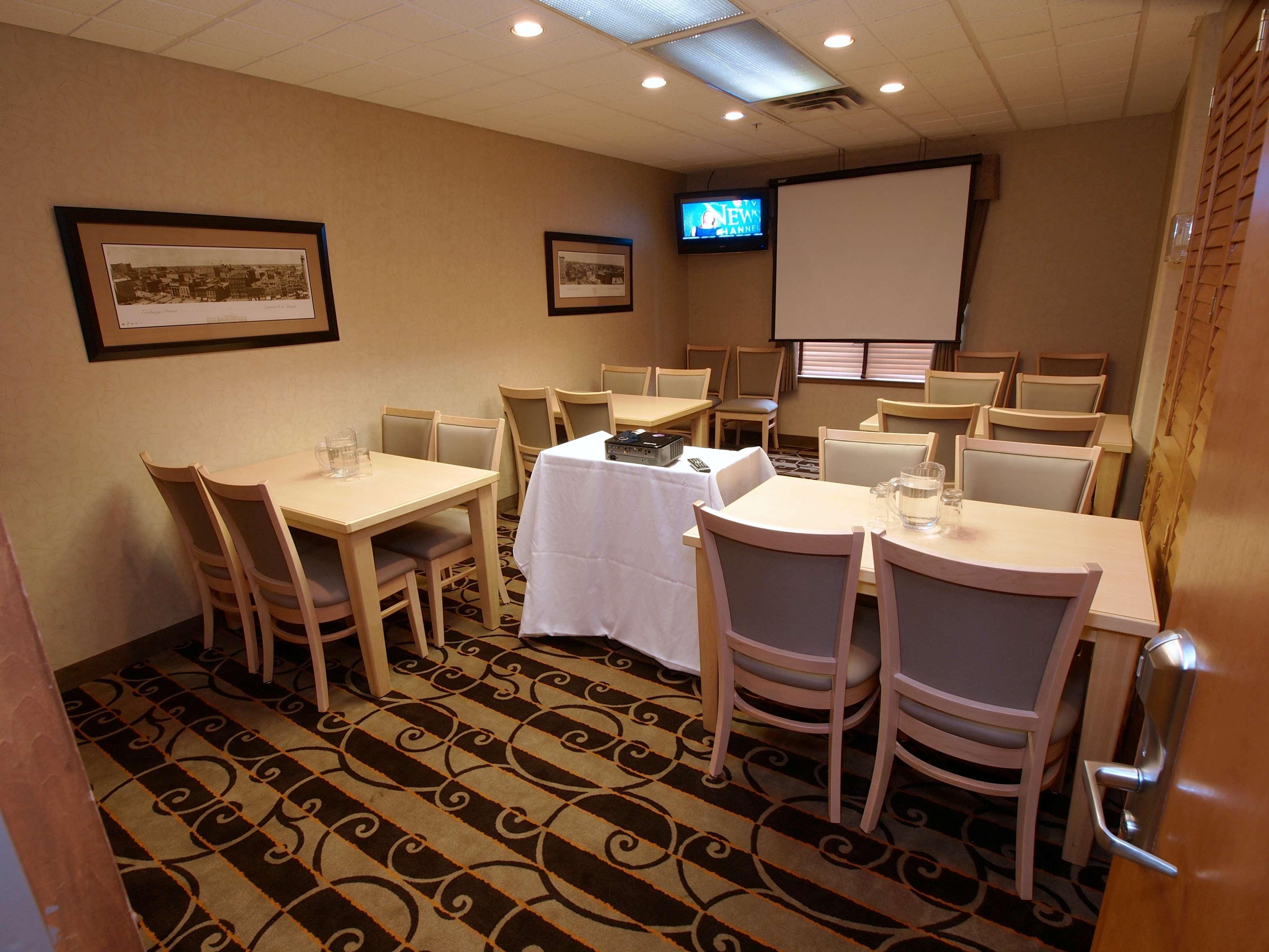 Best Western Plus Pembina Inn&Suites Winnipeg Exterior foto