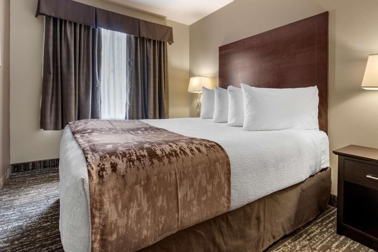 Best Western Plus Pembina Inn&Suites Winnipeg Exterior foto
