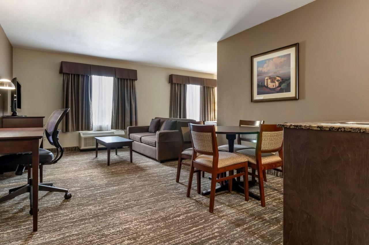Best Western Plus Pembina Inn&Suites Winnipeg Exterior foto