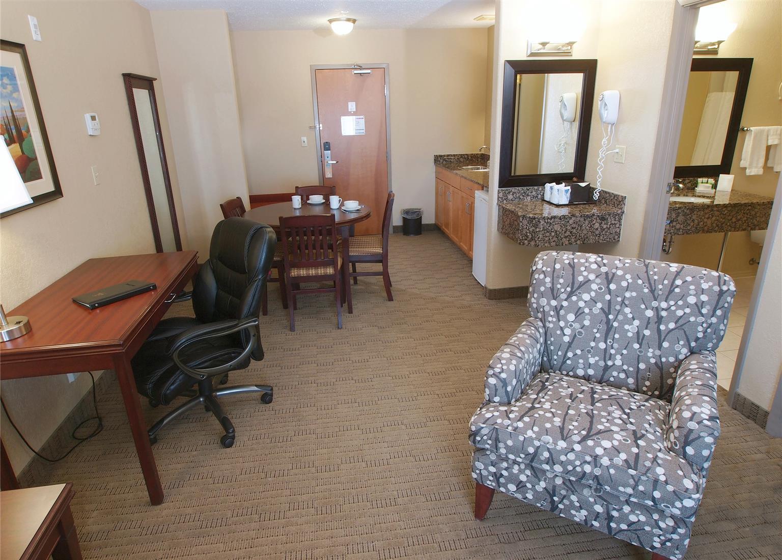 Best Western Plus Pembina Inn&Suites Winnipeg Exterior foto